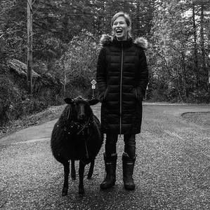 Meet your Posher, Nikki